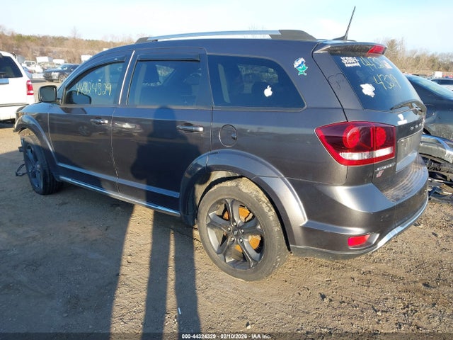 44324329 :رقم المزاد ، 3C4PDDGG0KT838595 vin ، 2019 Dodge Journey Crossroad Awd مزاد بيع