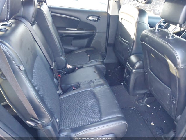 44324329 :رقم المزاد ، 3C4PDDGG0KT838595 vin ، 2019 Dodge Journey Crossroad Awd مزاد بيع