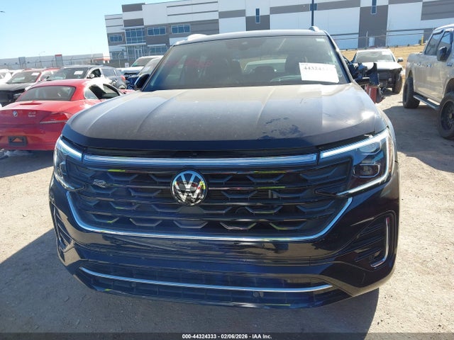 Продажа на аукционе авто 2024 Volkswagen Atlas Cross Sport 2.0t Sel R-line, vin: 1V2AE2CA2RC241784, номер лота: 44324333