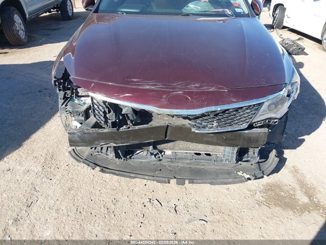2018 KIA OPTIMA 5XXGT4L39JG216321 Photo 5