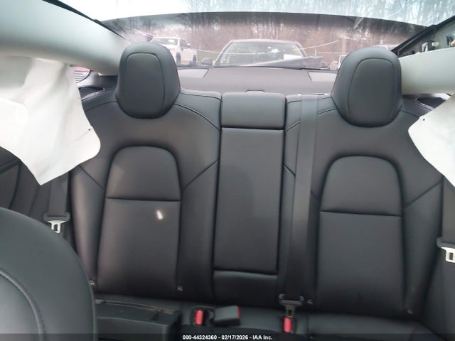 Продажа на аукционе авто 2023 Tesla Model 3 Performance Dual Motor All-wheel Drive, vin: 5YJ3E1ECXPF502775, номер лота: 44324360
