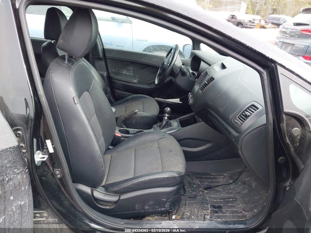 KNAFZ5A37G5561036 KIA FORTE SX
