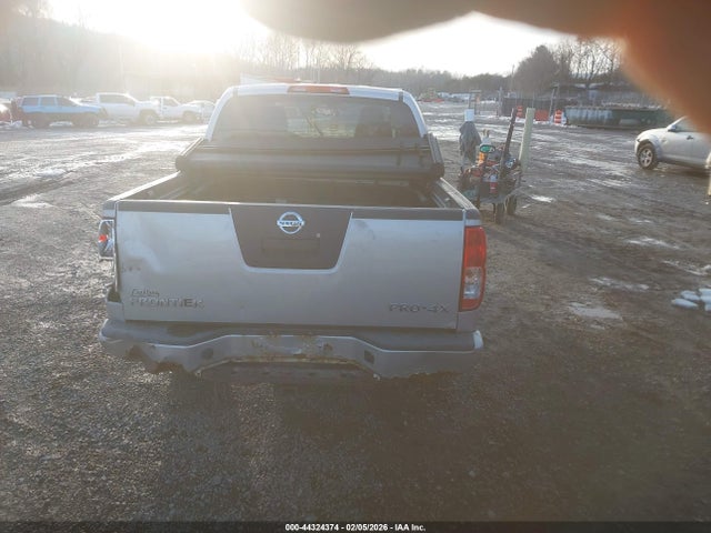 2011 Nissan Frontier Pro-4x მანქანა იყიდება აუქციონზე, vin: 1N6AD0EV7BC425162, აუქციონის ნომერი: 44324374