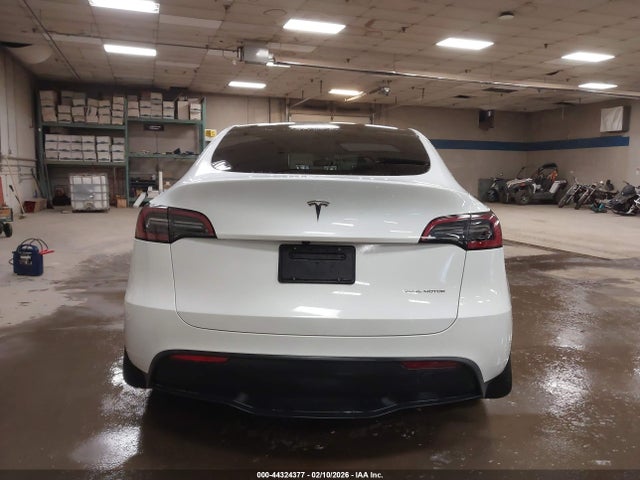 Aukcja sprzedaży 2024 Tesla Model Y Long Range Dual Motor All-wheel Drive, vin: 7SAYGAEEXRF214729, numer aukcji: 44324377