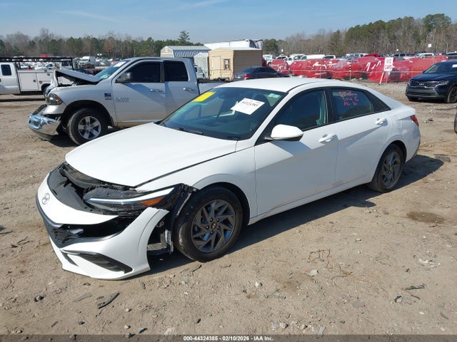 Hyundai ELANTRA SEL 2024 KMHLM4DG2RU763686 Image 2