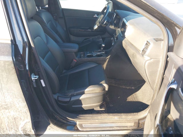 2022 KIA SPORTAGE KNDP6CAC4N7950707 Photo 4