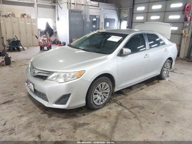 4T4BF1FKXER440962 Toyota Camry L/se/le/xle