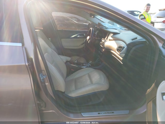 Aukcja sprzedaży 2018 Infiniti Qx30 Premium, vin: SJKCH5CP7JA053864, numer aukcji: 44324407