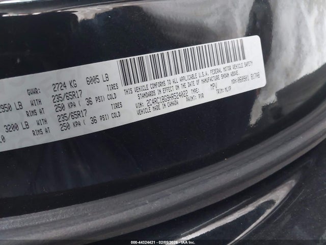 2017 Chrysler Pacifica Touring-l მანქანა იყიდება აუქციონზე, vin: 2C4RC1BG9HR524022, აუქციონის ნომერი: 44324421