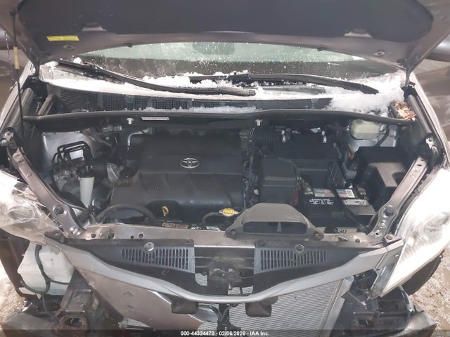 Продаж на аукціоні авто 2014 Toyota Sienna Xle V6 8 Passenger, vin: 5TDYK3DC0ES417206, номер лоту: 44324470