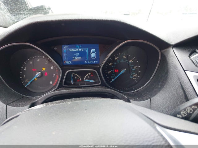 1FADP3K24EL261897 Ford FOCUS SE