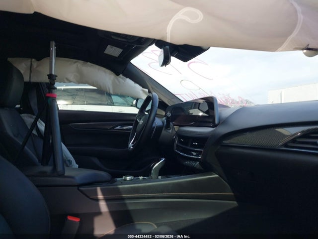 2025 CADILLAC CT5-V 1G6DR5RW2S0105737 Photo 4