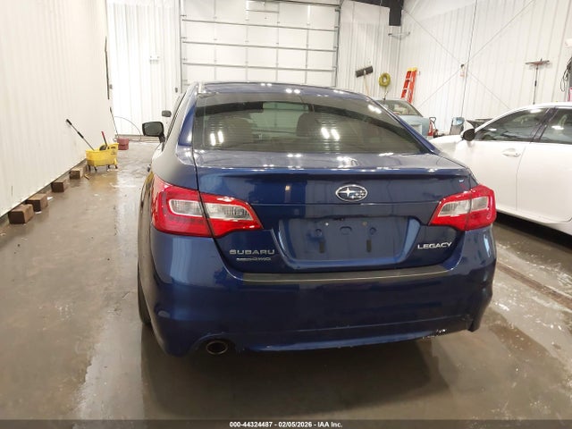 4S3BNBA66F3048697 Subaru Legacy 2.5i