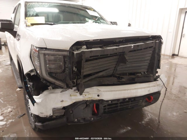 3GTUUEE89RG327880 GMC Sierra 1500 4wd Short Box At4