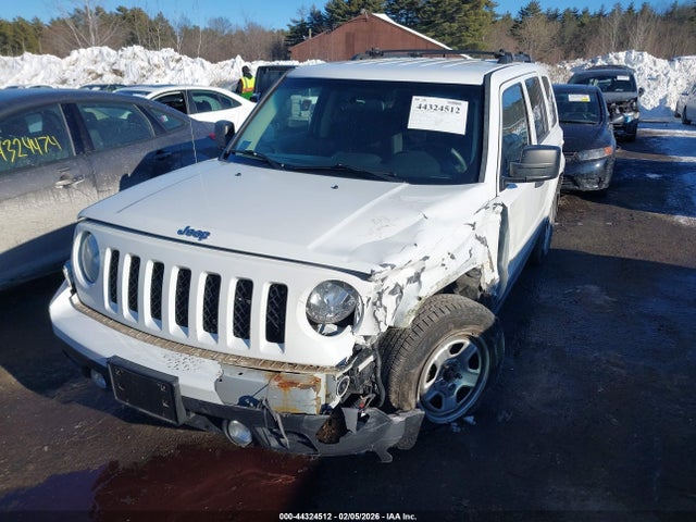 1C4NJRBB4ED647037 Jeep Patriot Sport