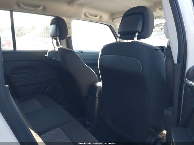 1C4NJRBB4ED647037 Jeep Patriot Sport