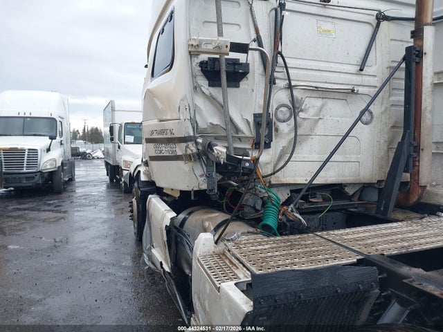 Продажа на аукционе авто 2022 Volvo Vnl, vin: 4V4NC9EH2NN292507, номер лота: 44324531