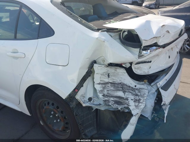 JTDEPMAE0MJ169468 Toyota COROLLA LE
