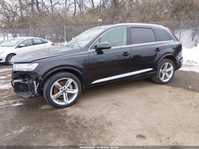 WA1VAAF77KD026890 Audi Q7 55 Premium