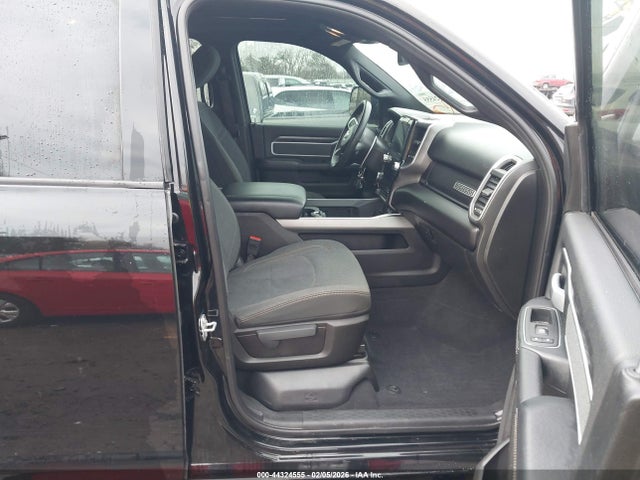 44324555 :رقم المزاد ، 3C6UR5DJ5LG268007 vin ، 2020 Ram 2500 Big Horn  4x4 6'4 Box مزاد بيع