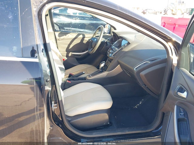 2016 FORD FOCUS 1FADP3N2XGL219216 Photo 4
