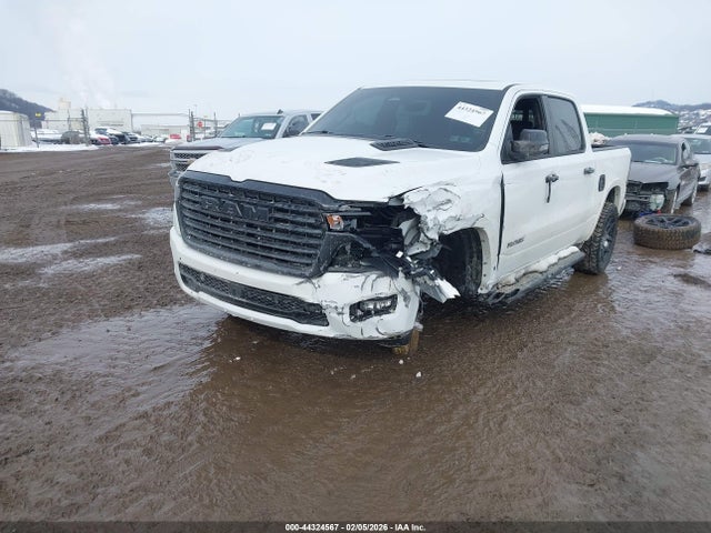 2025 Ram 1500 Laramie  4x4 5'7 Box მანქანა იყიდება აუქციონზე, vin: 1C6SRFJP9SN630058, აუქციონის ნომერი: 44324567