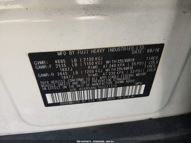 Продаж на аукціоні авто 2017 Subaru Outback 2.5i Limited, vin: 4S4BSANC1H3237310, номер лоту: 44324578