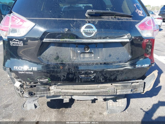 44324583 :رقم المزاد ، 5N1AT2MV5FC899700 vin ، 2015 Nissan Rogue Sl مزاد بيع