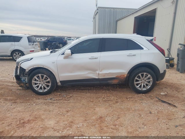 2022 Cadillac Xt4 Fwd Luxury მანქანა იყიდება აუქციონზე, vin: 1GYAZAR44NF109646, აუქციონის ნომერი: 44324648