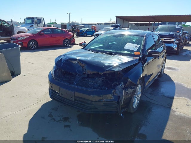 44324658 :رقم المزاد ، 3VWD67AJ2GM235522 vin ، 2016 Volkswagen Jetta 1.4t Se مزاد بيع