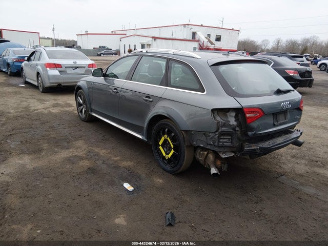 2013 AUDI ALLROAD WA1UFAFL4DA050949 Photo 2