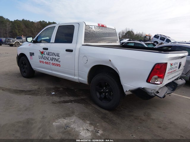 2023 RAM 1500 CLASSIC 3C6RR7KG9PG662592 Photo 2