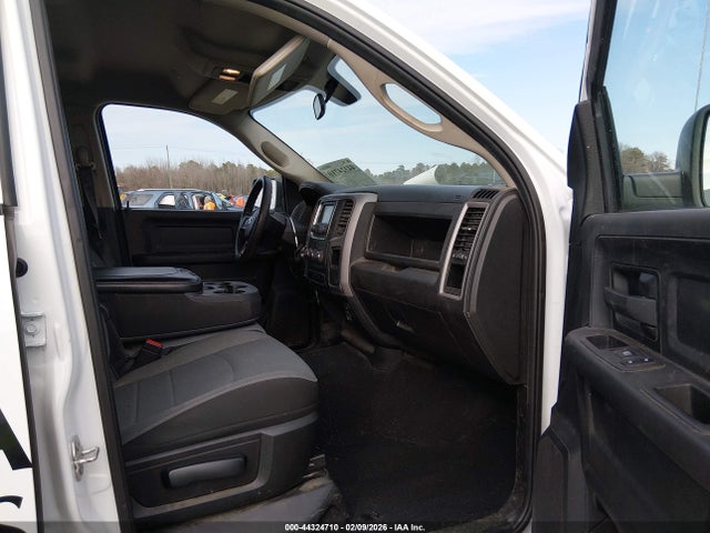 2023 RAM 1500 CLASSIC 3C6RR7KG9PG662592 Photo 4