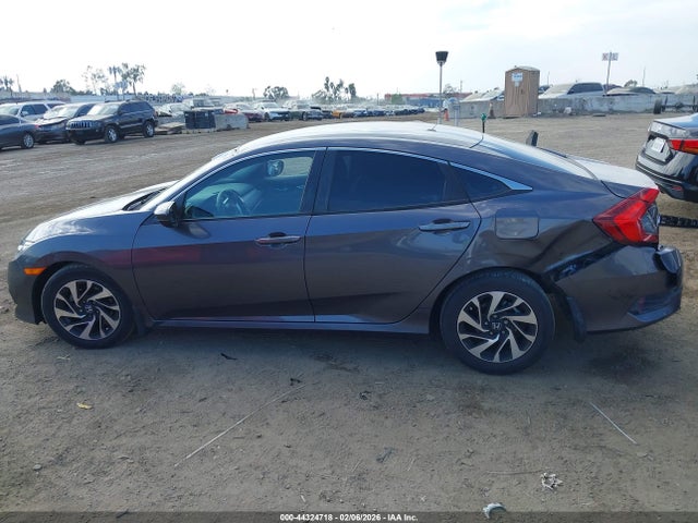 Honda Civic Lx 2017 2HGFC2F52HH535002 Image 14