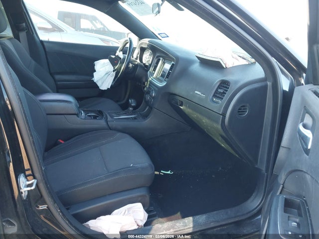 2019 DODGE CHARGER 2C3CDXBGXKH722051 Photo 4