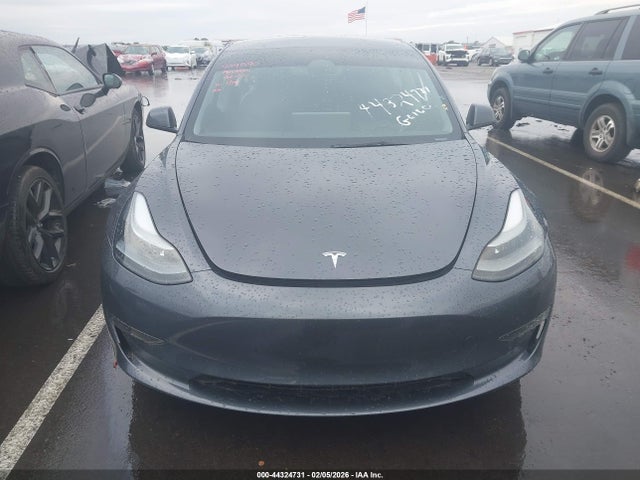 2023 Tesla Model 3 Rear-wheel Drive მანქანა იყიდება აუქციონზე, vin: 5YJ3E1EA6PF409590, აუქციონის ნომერი: 44324731