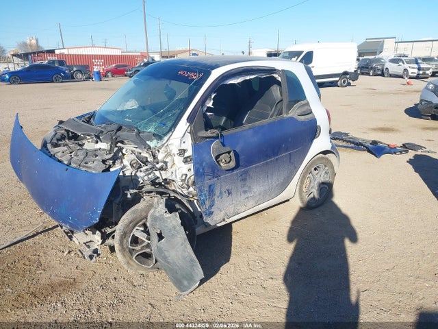 44324829 :رقم المزاد ، WMEFJ5DAXGK061668 vin ، 2016 Smart Fortwo Prime مزاد بيع