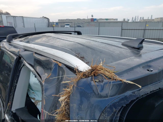 5XYP34HC3LG083014 KIA Telluride Ex