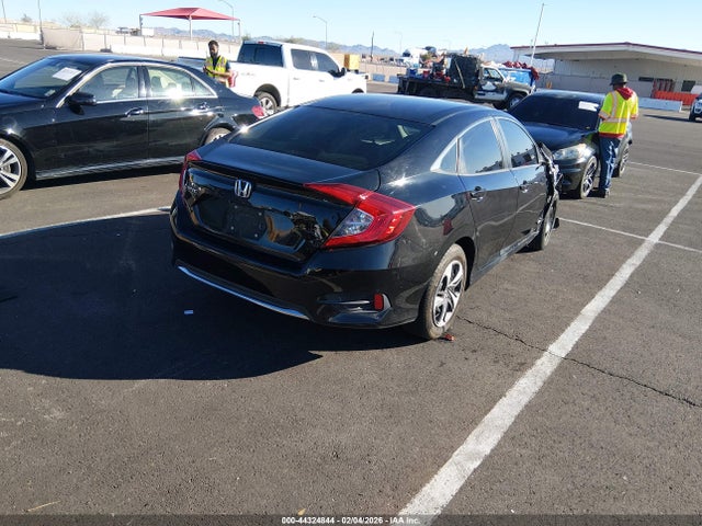 2019 HONDA CIVIC 19XFC2F65KE017153 Photo 3