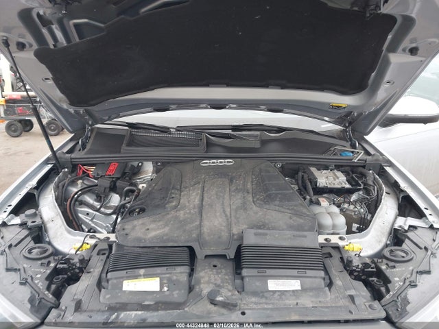 2021 Audi Q7 Premium 45 Tfsi Quattro Tiptronic მანქანა იყიდება აუქციონზე, vin: WA1AJAF7XMD018087, აუქციონის ნომერი: 44324848