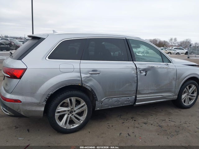 2021 Audi Q7 Premium 45 Tfsi Quattro Tiptronic მანქანა იყიდება აუქციონზე, vin: WA1AJAF7XMD018087, აუქციონის ნომერი: 44324848