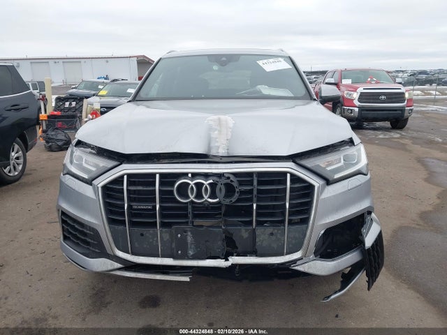 2021 Audi Q7 Premium 45 Tfsi Quattro Tiptronic მანქანა იყიდება აუქციონზე, vin: WA1AJAF7XMD018087, აუქციონის ნომერი: 44324848