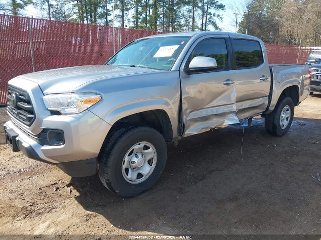 5TFAX5GN7KX141950 Toyota Tacoma Sr