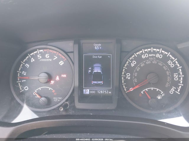 5TFAX5GN7KX141950 Toyota Tacoma Sr