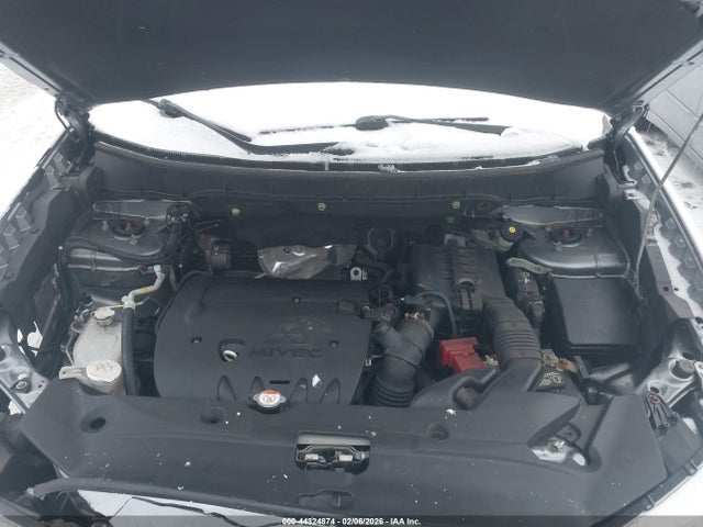 2018 MITSUBISHI OUTLANDER SPORT JA4AP3AUXJU023339 Photo 9