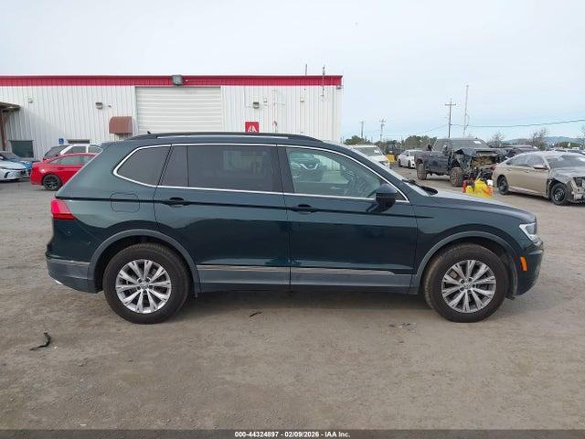 3VV2B7AX2JM139652 Volkswagen Tiguan 2.0t Se/2.0t Sel
