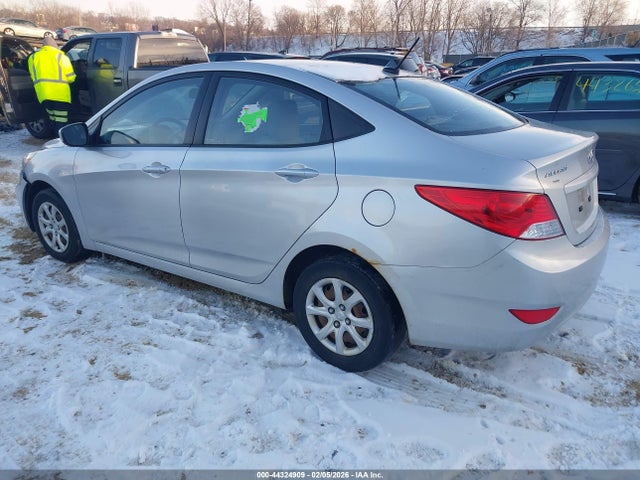 2013 HYUNDAI ACCENT KMHCT4AE0DU460310 Photo 2