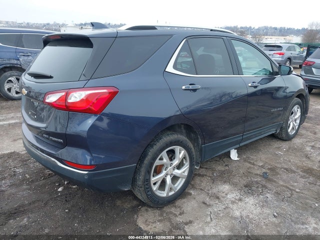 3GNAXXEV4KS500176 Chevrolet Equinox Premier