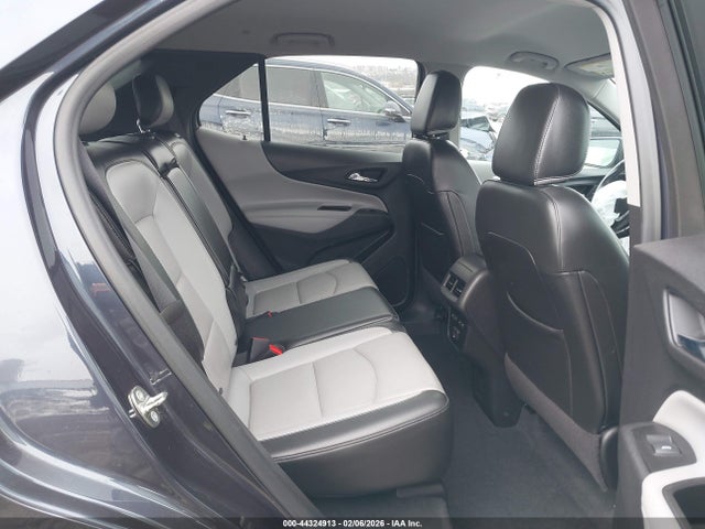 3GNAXXEV4KS500176 Chevrolet Equinox Premier