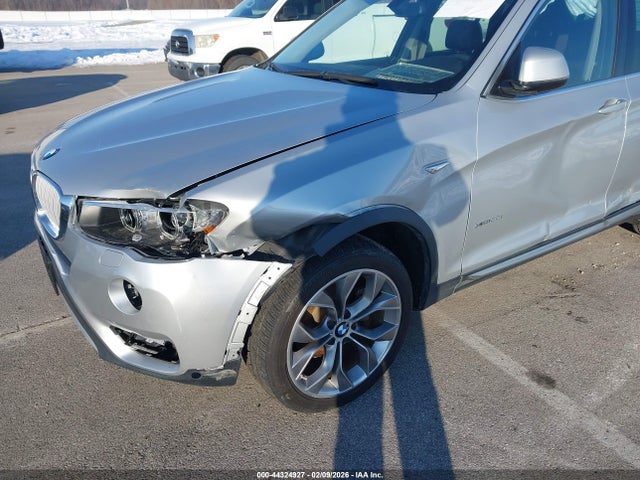 2015 BMW X3 5UXWX9C52F0D61225 Photo 5